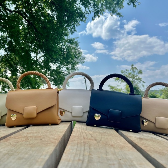 Crossbody bag - Picture 2 of 2